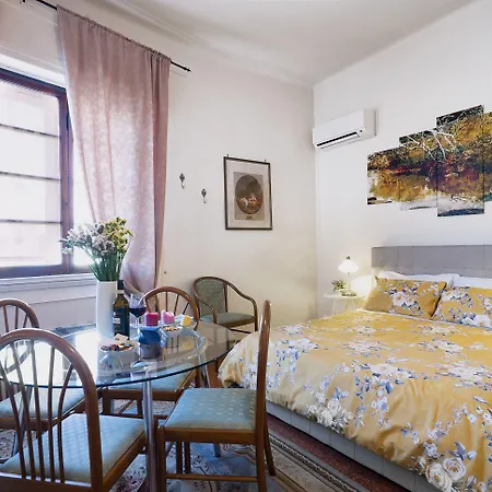 1900 アルテヴィータ B＆b 3*