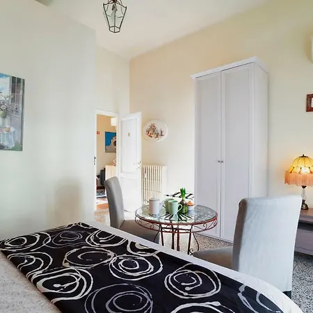 לינה וארוחת בוקר 1900 Artevita פירנצה