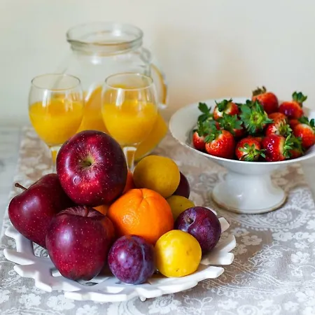 לינה וארוחת בוקר 1900 Artevita